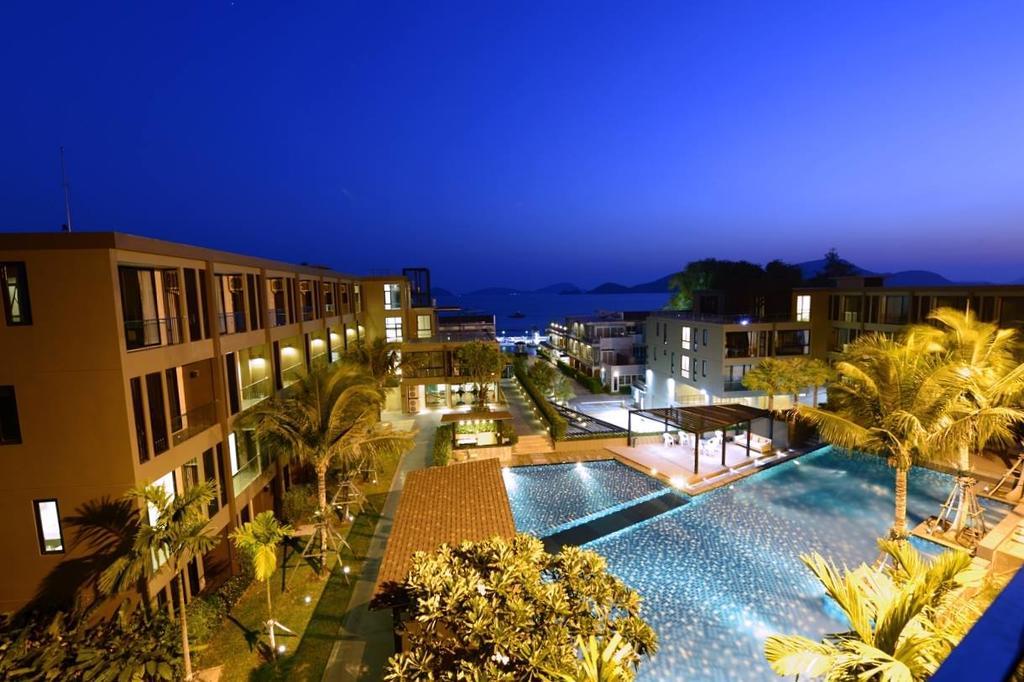 Appartamento Seaview At Panwa Beach Esterno foto